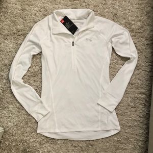 NWT Under Armour Half Zip Pullover